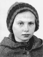 Beate Stern (Bea Karp) Wearing Blanket Jacket